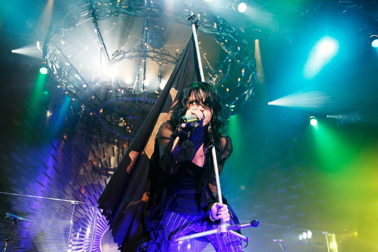 VAMPS_01.jpg?impolicy=