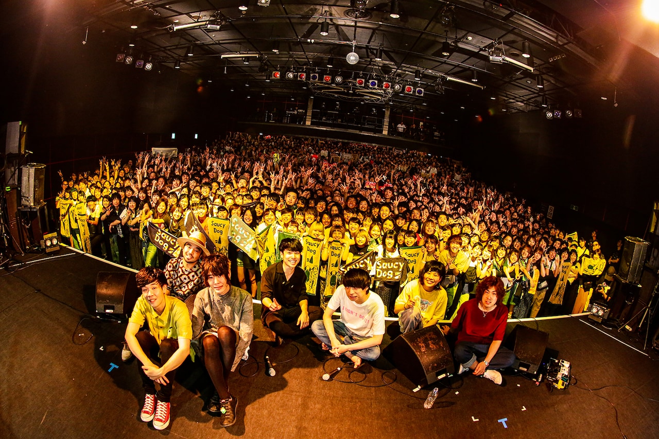 Saucy Dogが憧れのクリープハイプと対バン、それぞれのカバーにも沸い