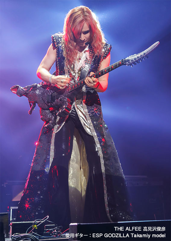 takamizawa_godzillaguitar.jpg?