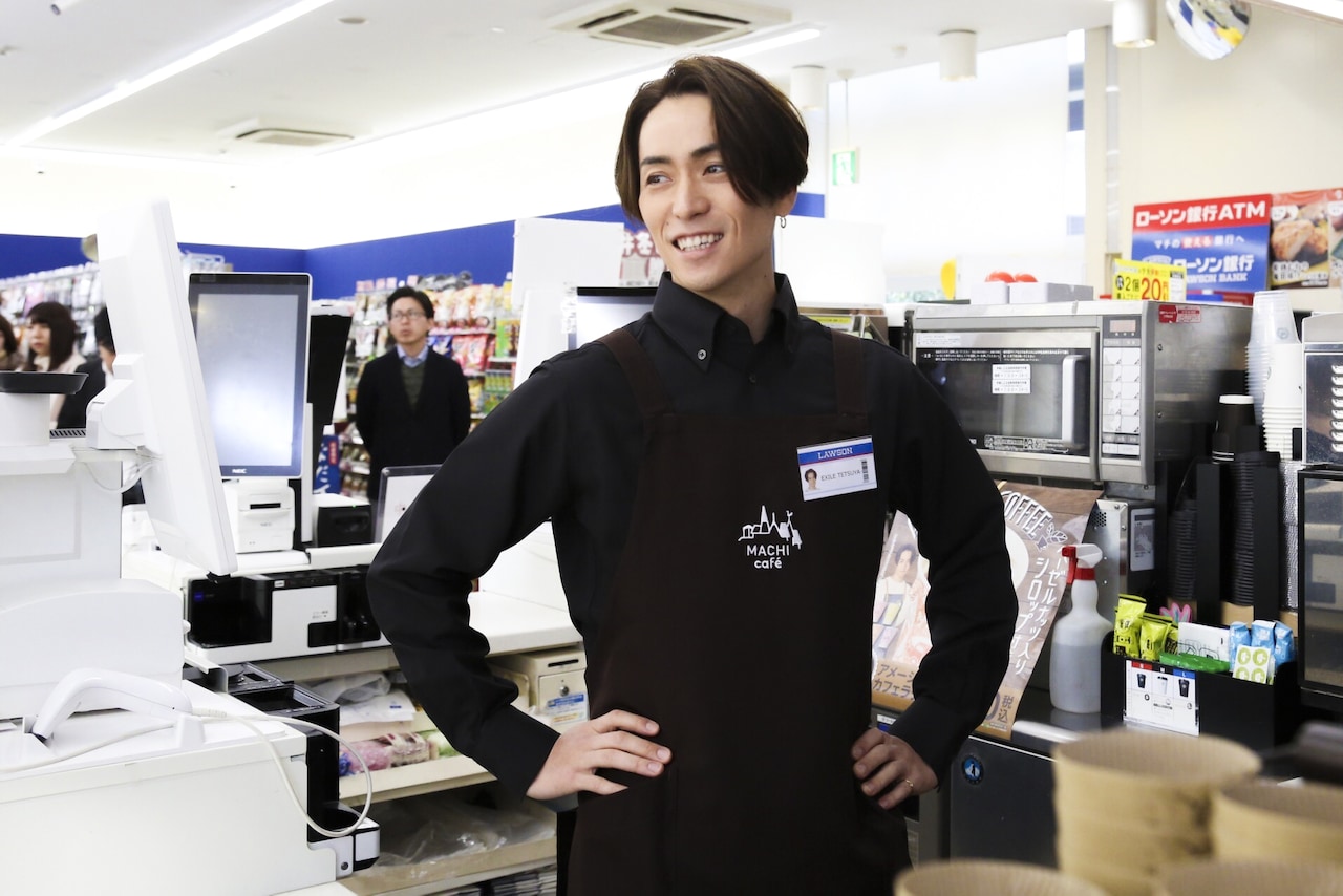 EXILE TETSUYAがローソンで接客、「店舗を増設したい」とAMAZING