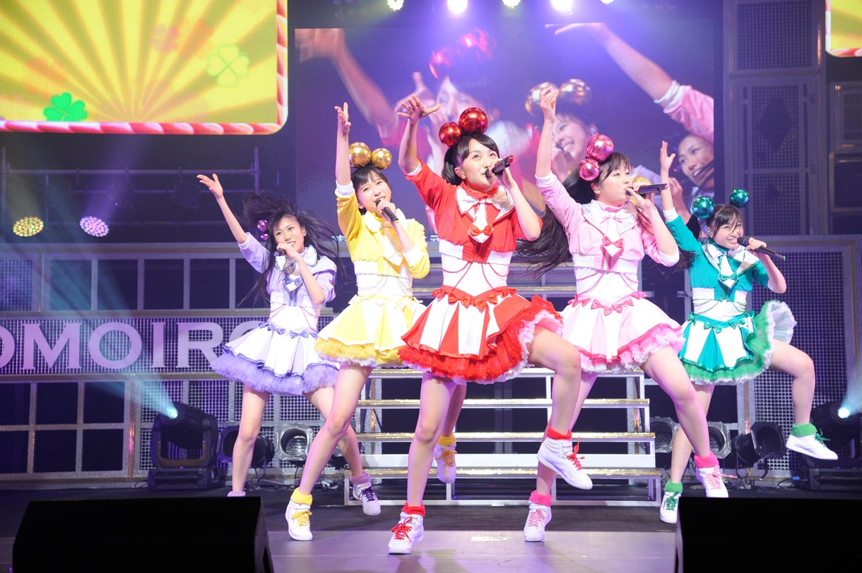 初日からバカ全開！ももクロ夏のホールツアー開幕だZ - 音楽ナタリー