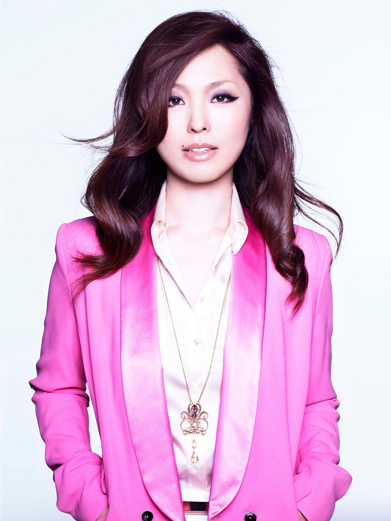 傳田真央、男性7組と恋愛のシチュエーション歌う新作 - 音楽ナタリー