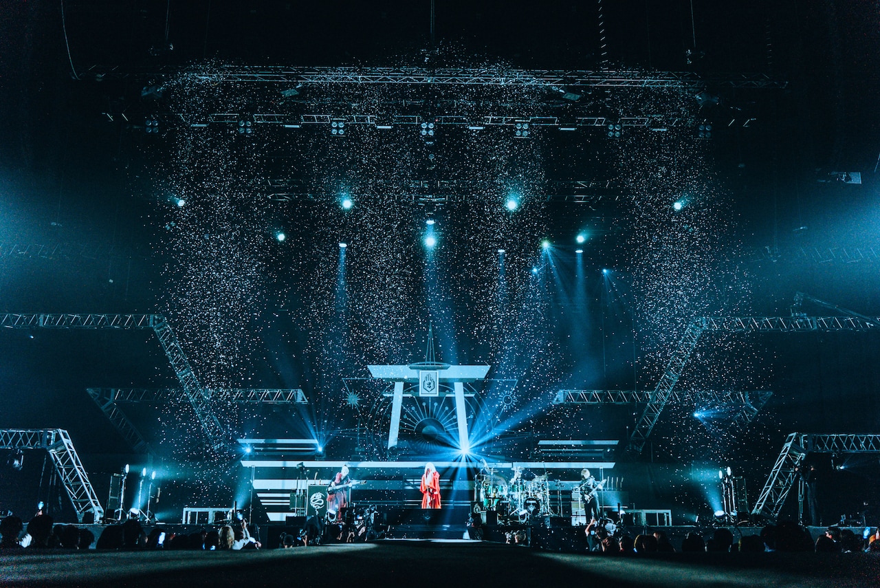 真天地開闢集団-ジグザグ、聖なる夜に横浜アリーナで「天ト地」ツアー