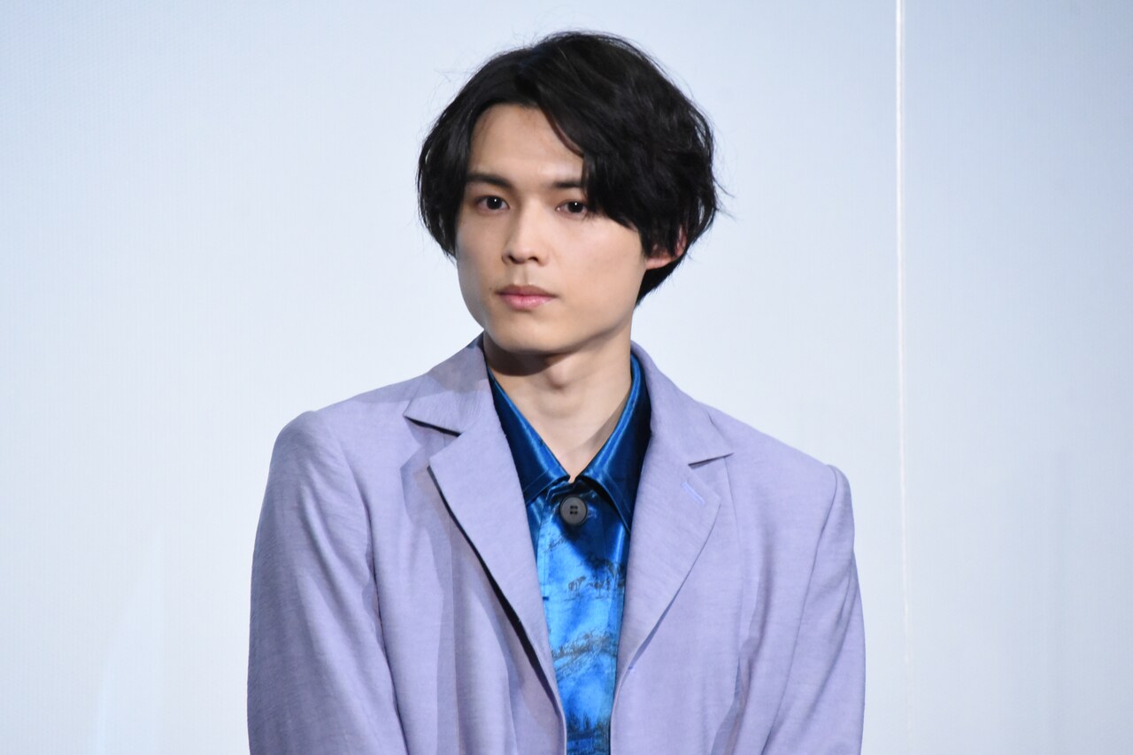 松村北斗（SixTONES） [画像ギャラリー 2/13] - 音楽ナタリー