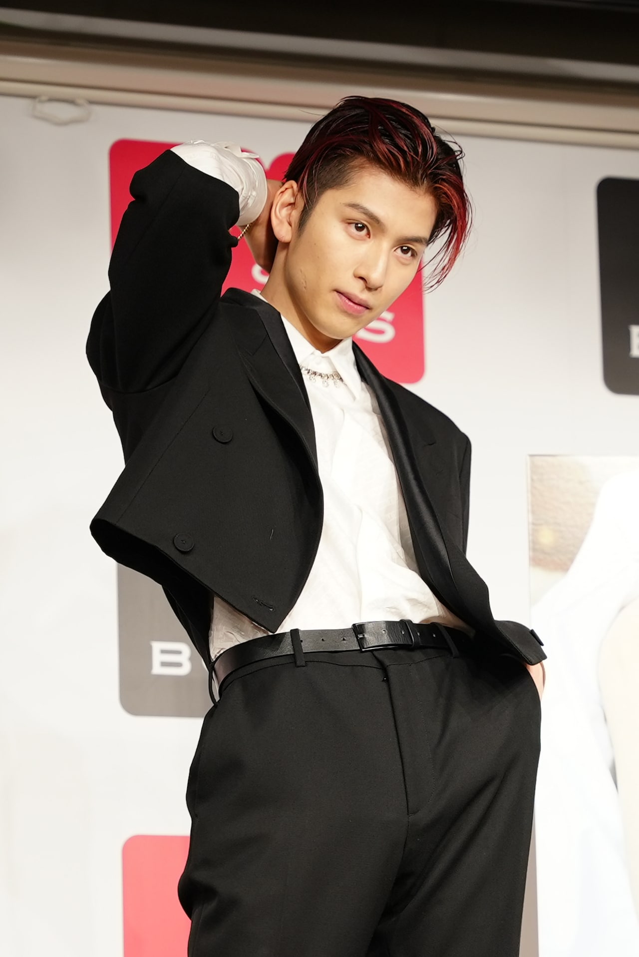 THE RAMPAGE長谷川慎の本気詰まった写真集発売、6000枚の中から選んだ4