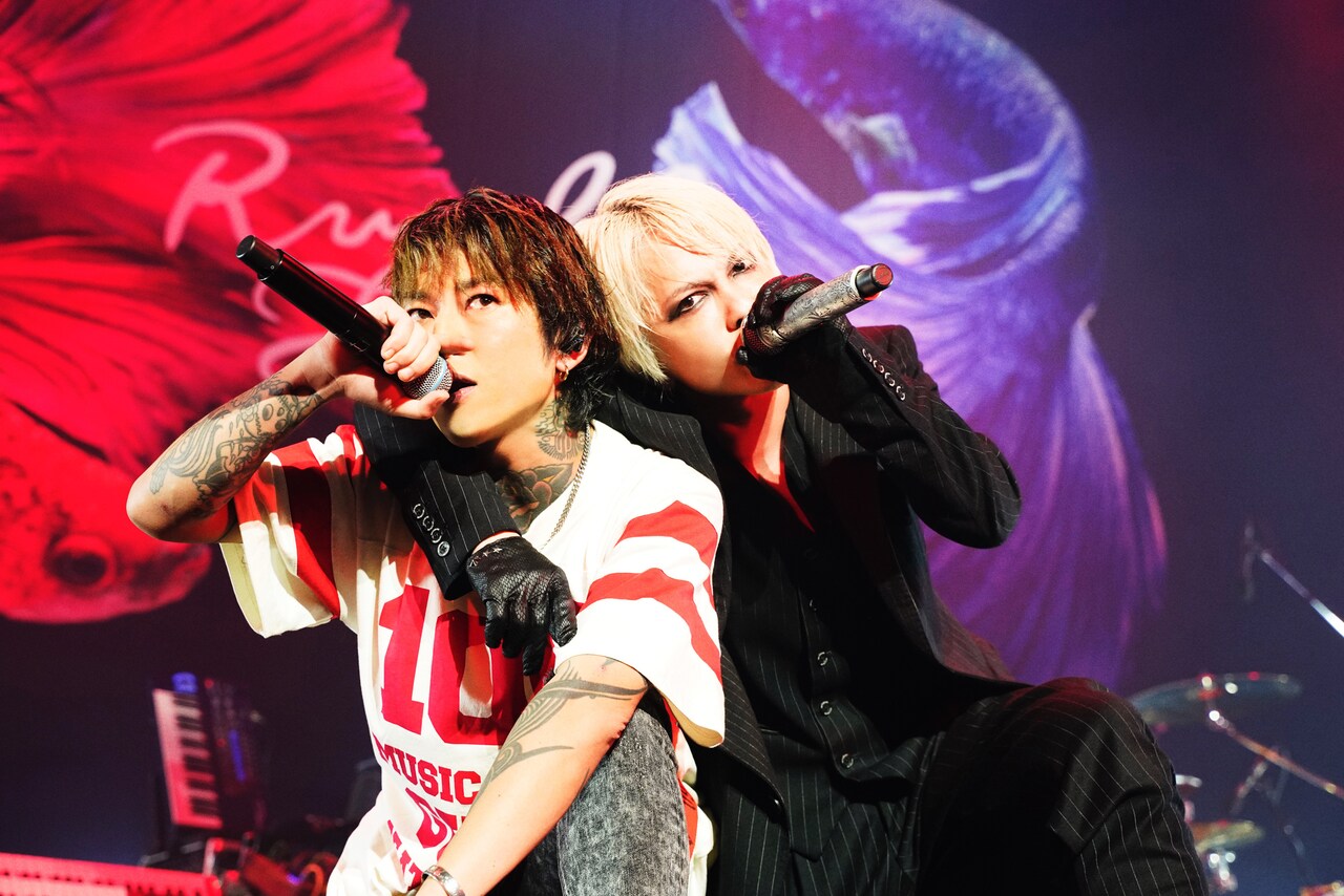 HYDEがZepp Hanedaに帰還、後輩ASH DA HEROと「RUMBLE FISH」追加公演