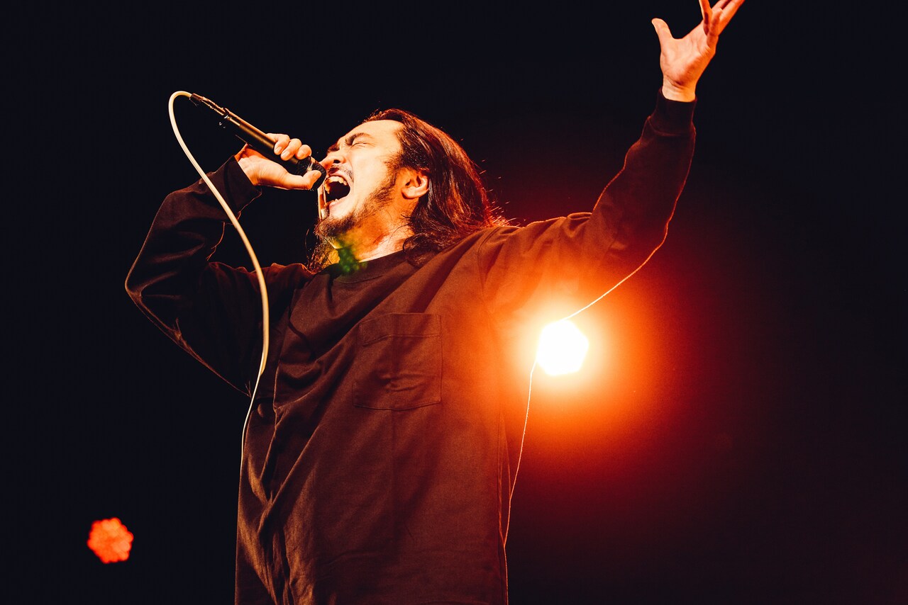 Creepy Nuts×WANIMAジャンルの壁超えた熱い一夜、コラボでR-指定が愛の