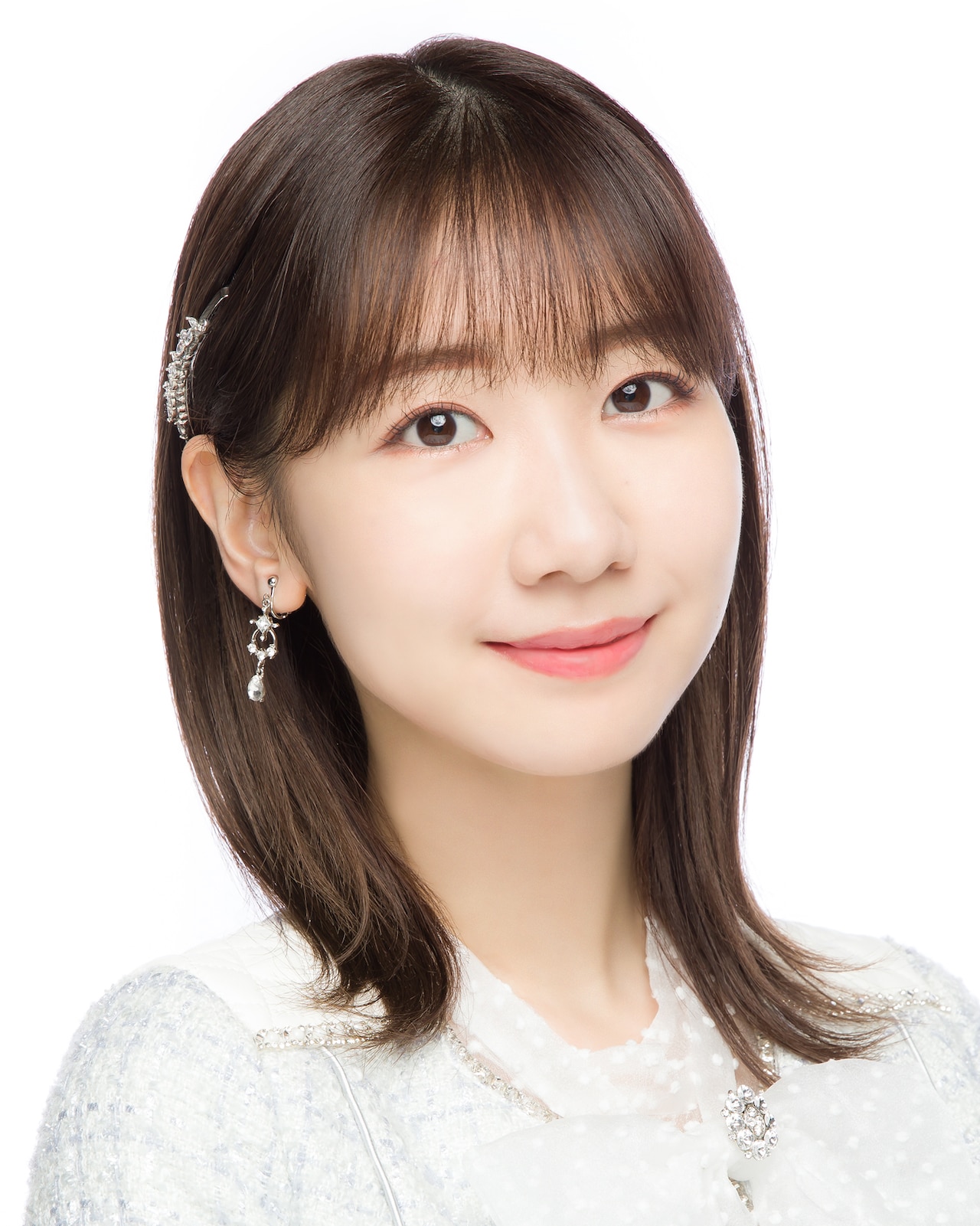 AKB48柏木由紀がグループ卒業を発表、活動17年「やっと決心がつきまし