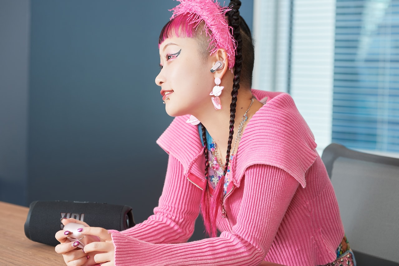 JBL×詩羽（水曜日のカンパネラ）特集｜ステージに上がる。みんなの愛が