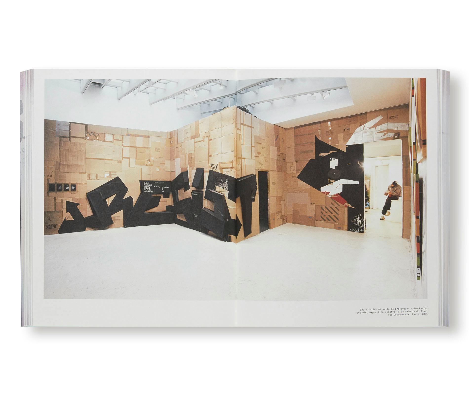 SUR NOS MURS, 40 ans de graffiti avec agnès b. | OIL - 現代アート