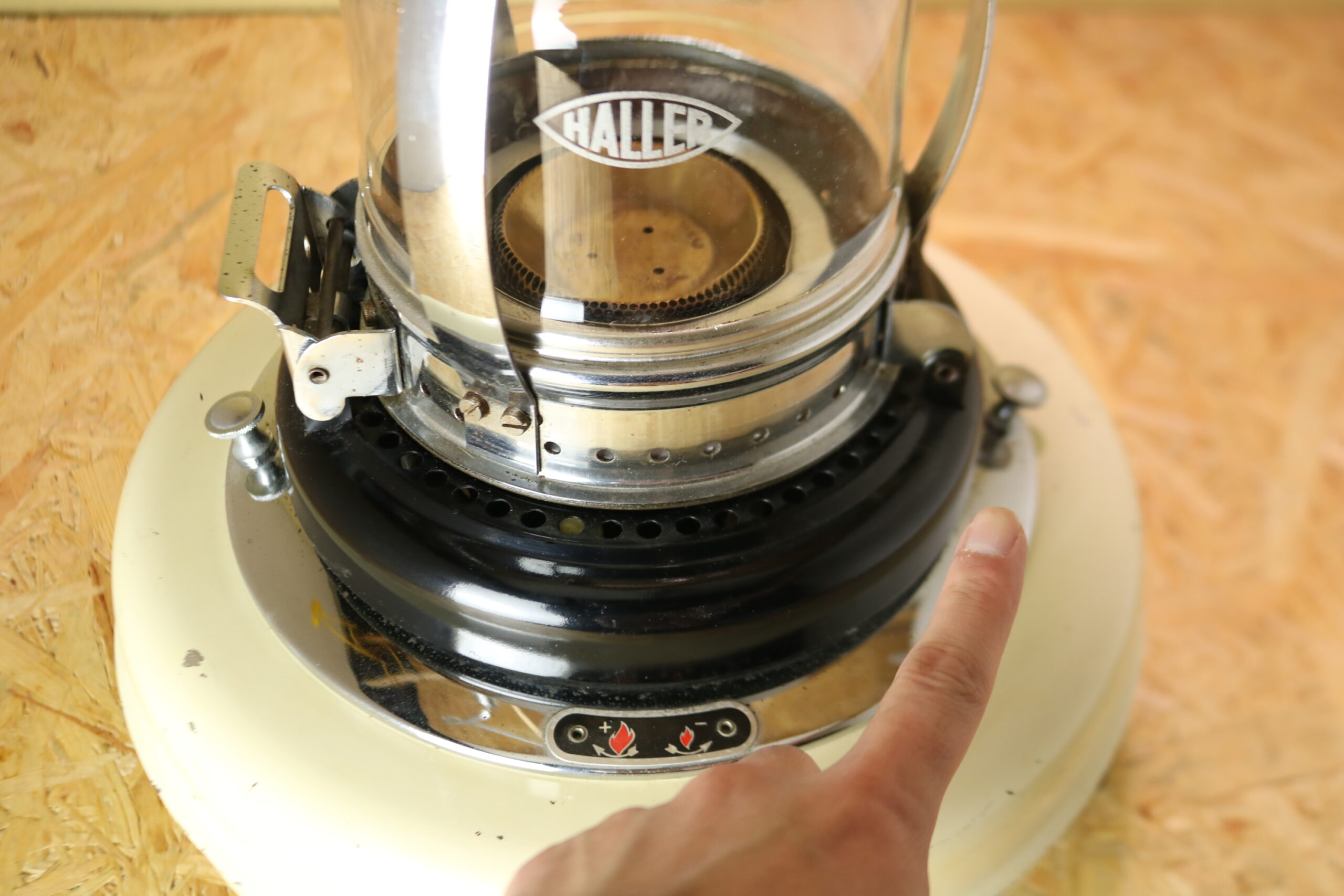 ハラー サファイア ブルーフレームヒーター芯交換｜石油ストーブ芯交換