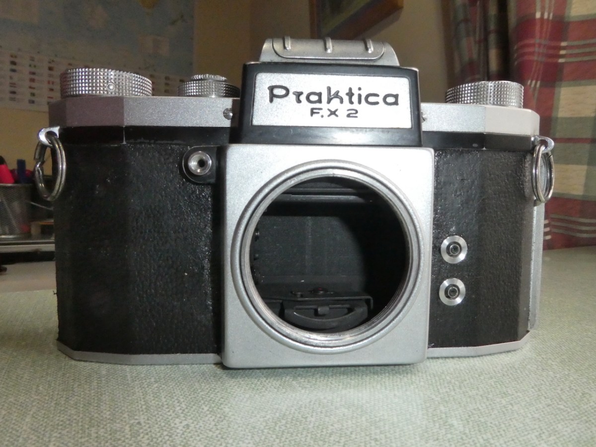 Praktica F.X2 – John's Cameras. A collection of interesting and