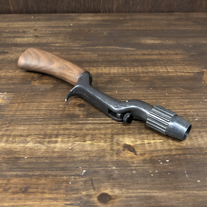 Featherweight Champion Grip Rod Handle Walnut Grip フェザー