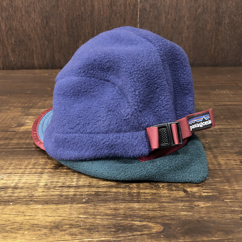 Patagonia Duckbill Synchilla fleece Cap Purple Green Carmine L
