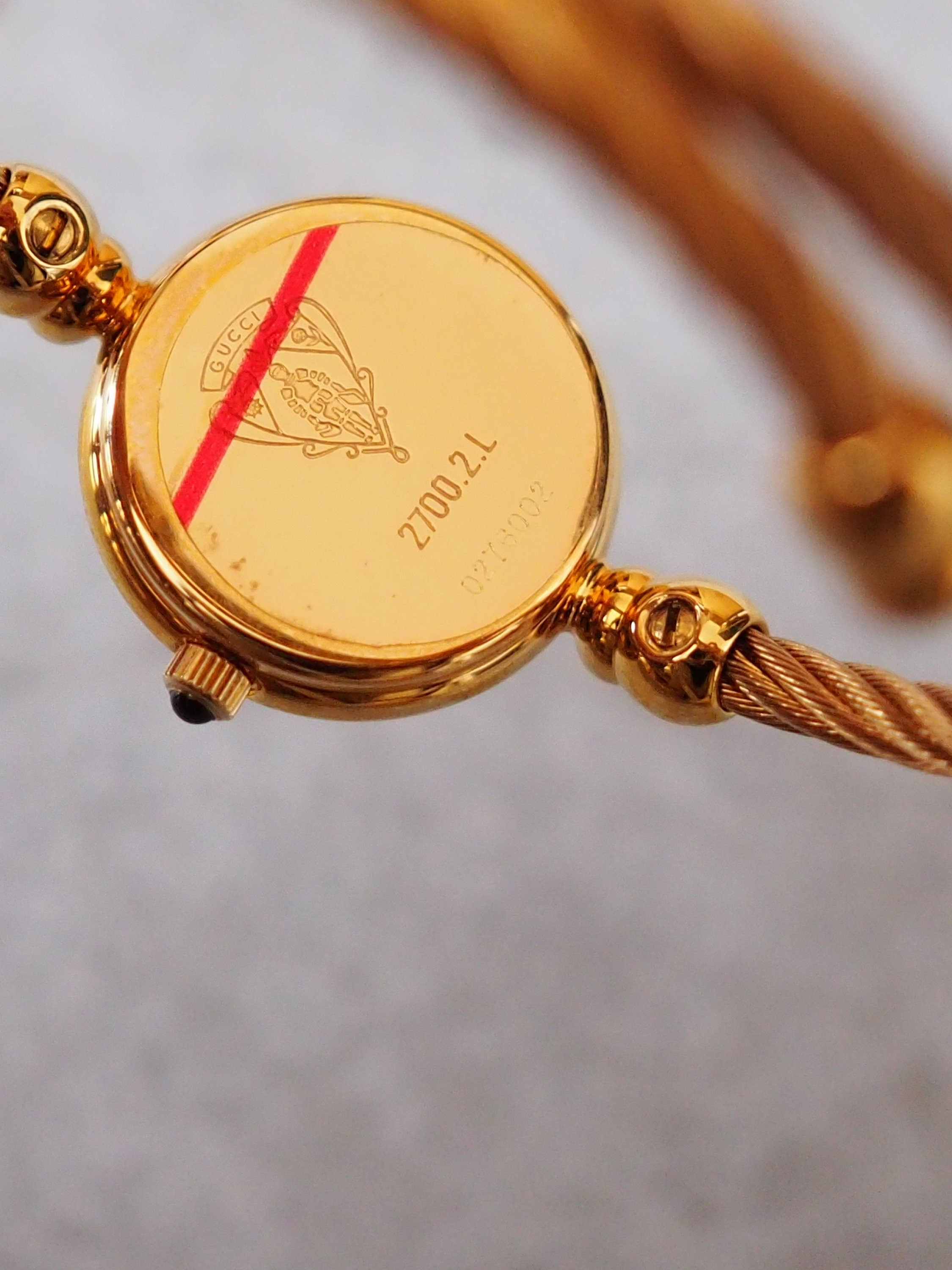 GUCCI グッチ シェル バングル ウォッチ 時計 腕時計 ヴィンテージ