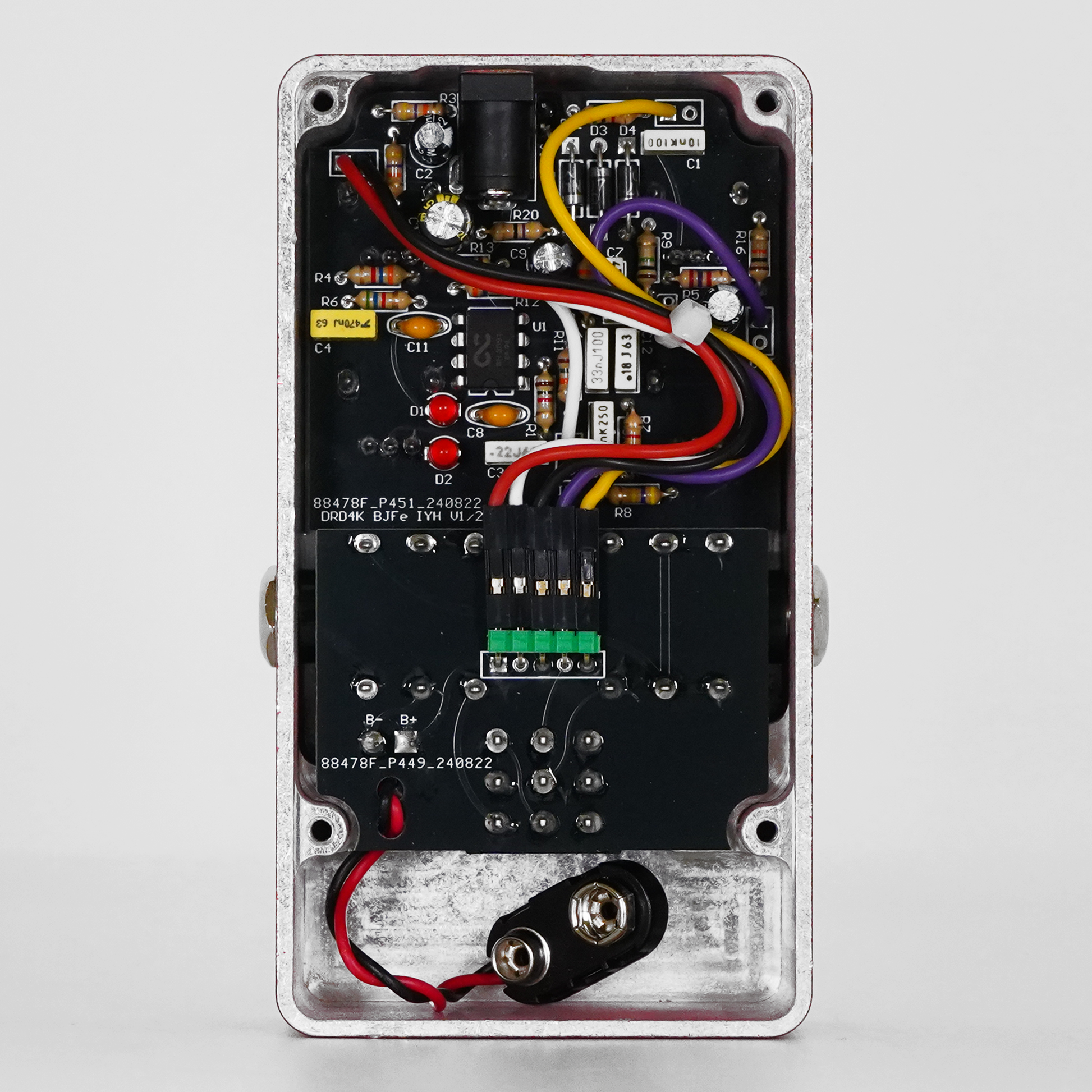 BJFE in your hand series Dyna Red Distortion 4K (OC-BIYH-DRD4K