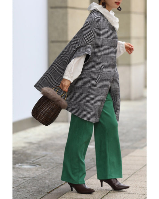 クラシカルな雰囲気を纏う品格グレーチェックのポンチョコート – ONE