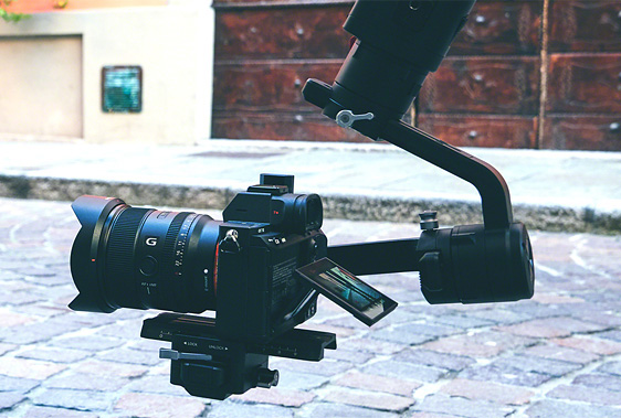 SEL20F18G - ONE'S- ソニープロショップワンズ[兵庫県小野市]カメラ