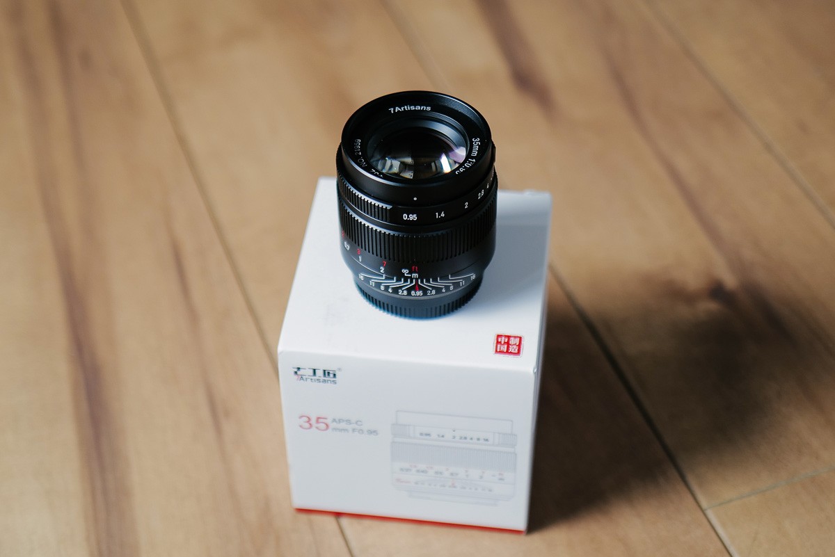 七工匠 7Artisans 35mm F0.95 のレンズを買いました！（FUJIFILM X