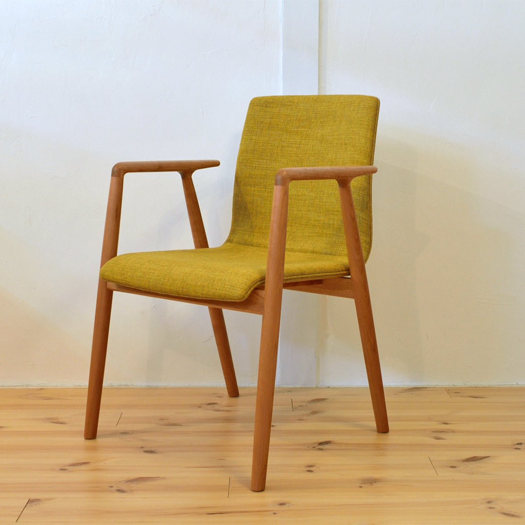 GINAチェア｜宮崎椅子製作所 – カチートファニチャー【オンライン