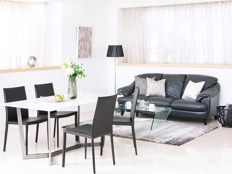 本革ソファ+大理石風ダイニングテーブル モノトーンインテリア