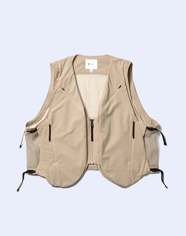 Goldwin 0 / Front Pack Vest / GZ95183 – satoseni online store