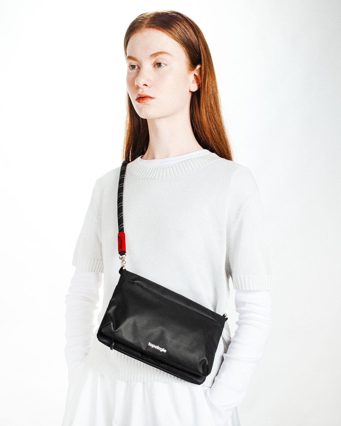 topologie/トポロジーFlat Sacoche Small フラット サコッシュ