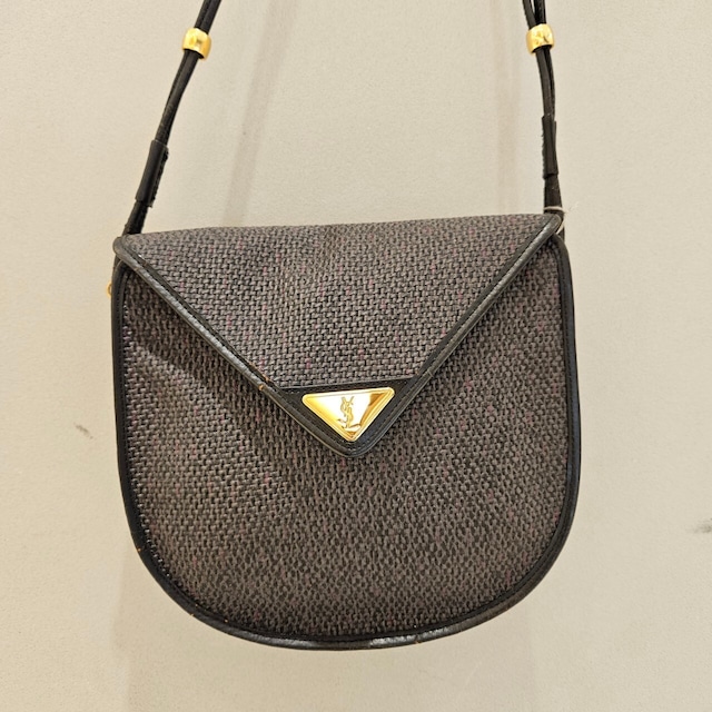 vintage YVES SAINT LAURENT(イヴ・サンローラン）ショルダーバッグ
