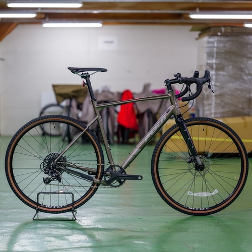 FUJI ( フジ ) グラベルロード JARI 1.3 SRAM APEX ( ジャリ 1.3 APEX