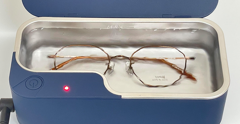 超音波でメガネ・サングラス洗浄！スマートクリーンPRO| 店舗ブログ