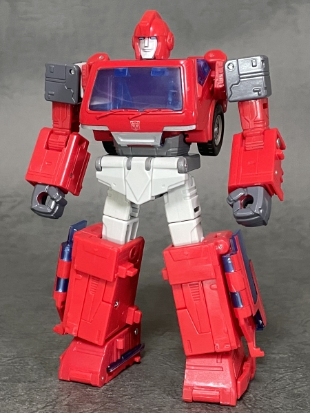 TF】スタジオシリーズ「SS-97 アイアンハイド」レビュー