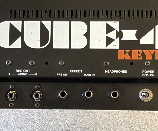 organ69 : [ap089]Roland Cube-40 Keyboard