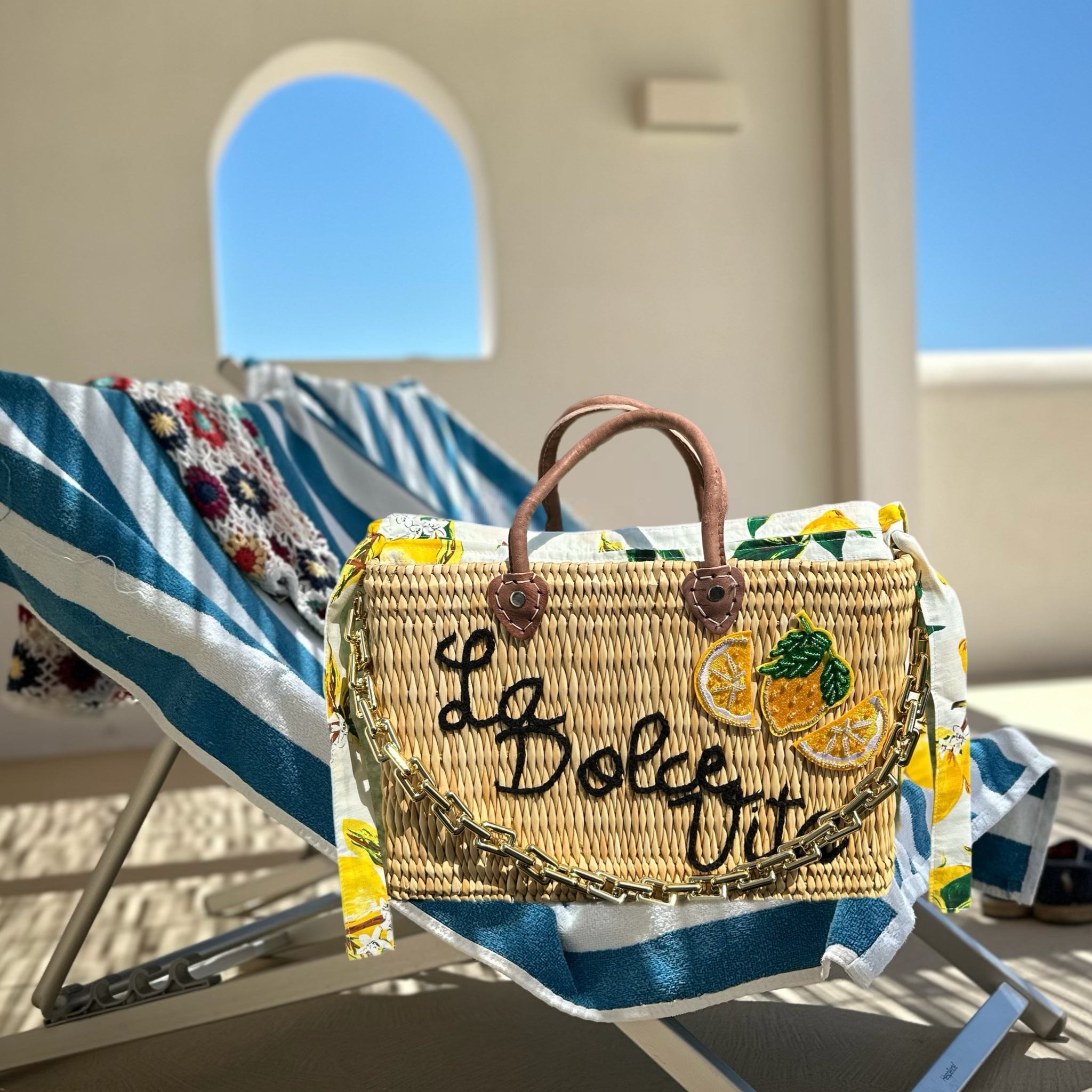 Lilliana La Dolce Vita Leather Handle Reed Bag – Oriana Lamarca