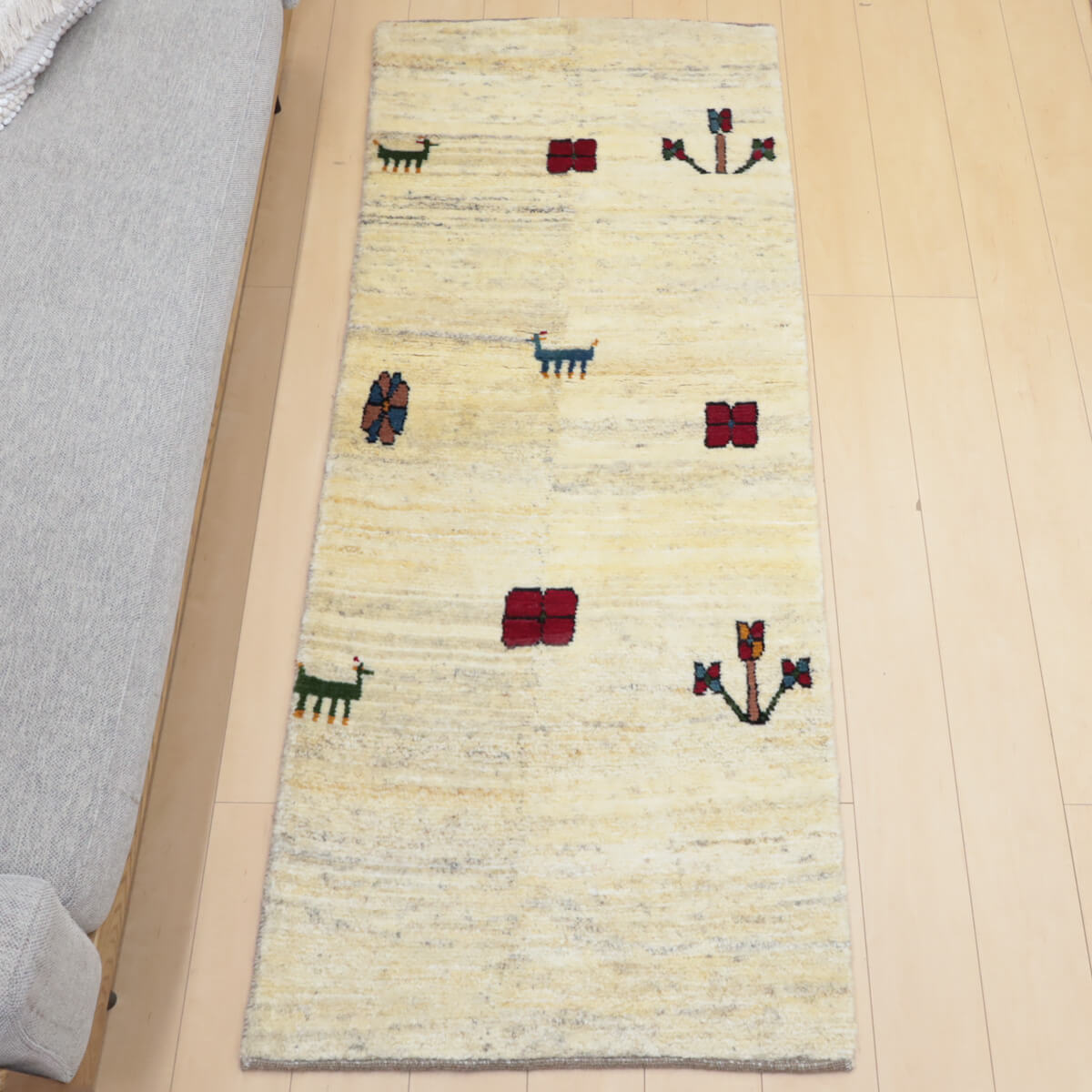 草木染め手織りギャッベ 本場イラン仕入れのダイレクト通販 – ギャッベ