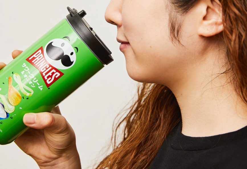 え？プリングルズ飲んでるの！？宝島社より「プリングルズ」の水筒と