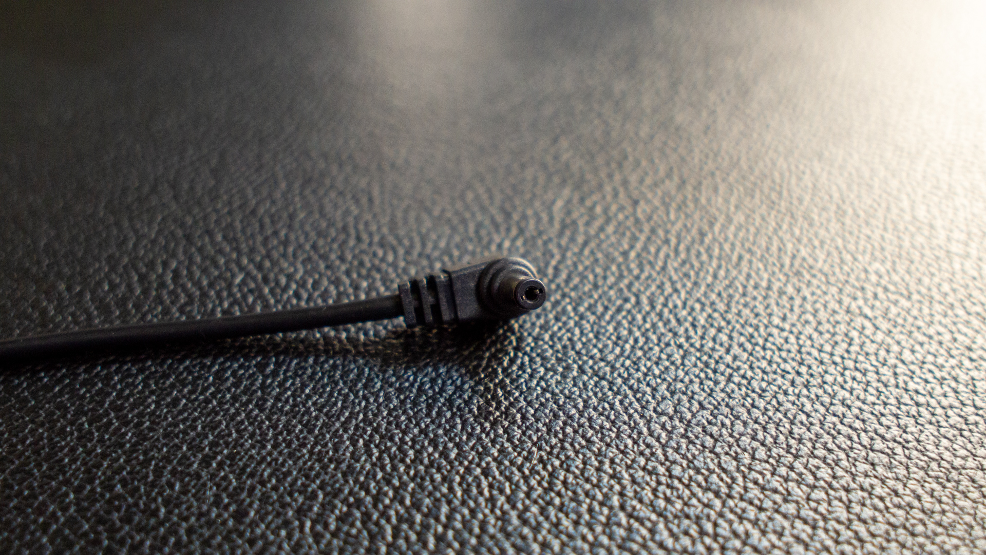 TONE VOLT – Ovaltone -handmade effect pedals-