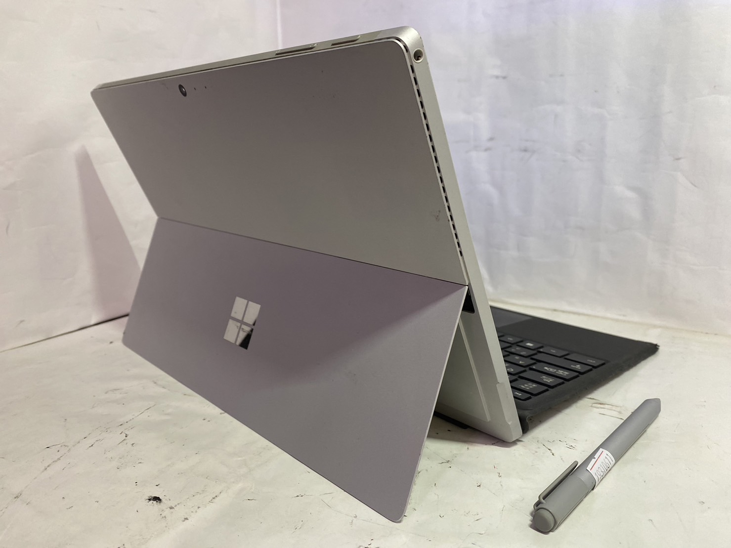 Microsoft(マイクロソフト) Surface Pro 4 1724の激安通販(詳細情報
