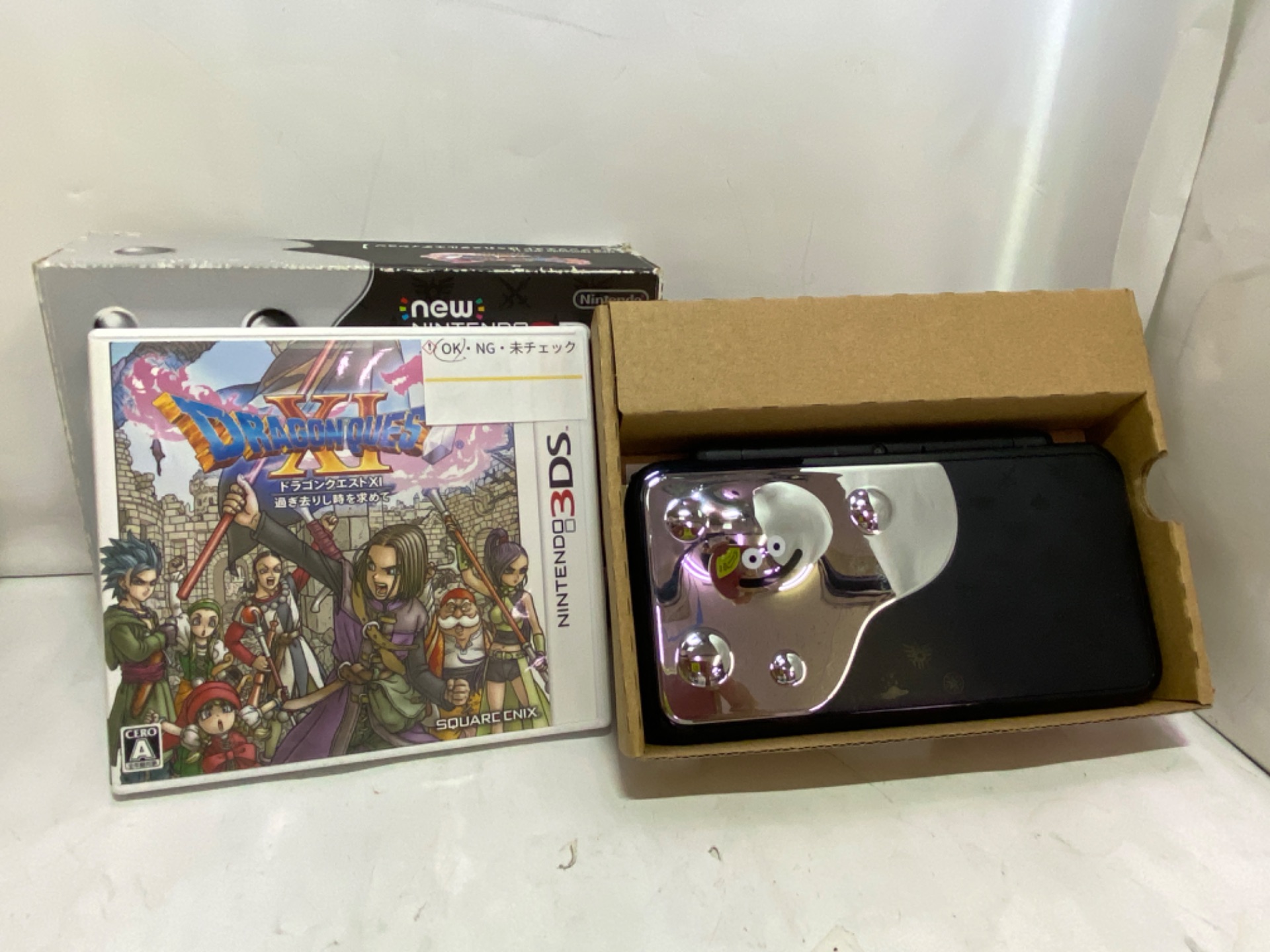 任天堂 Newニンテンドー2DS LL ドラゴンクエスト はぐれメタル