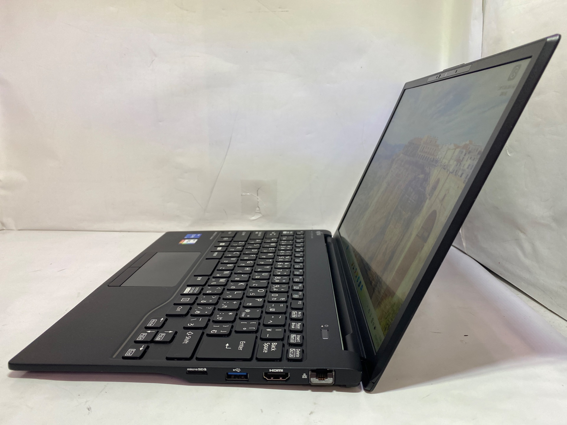 FUJITSU(富士通) LIFEBOOK U9313/NX (FMVU660EKP)の激安通販(詳細情報