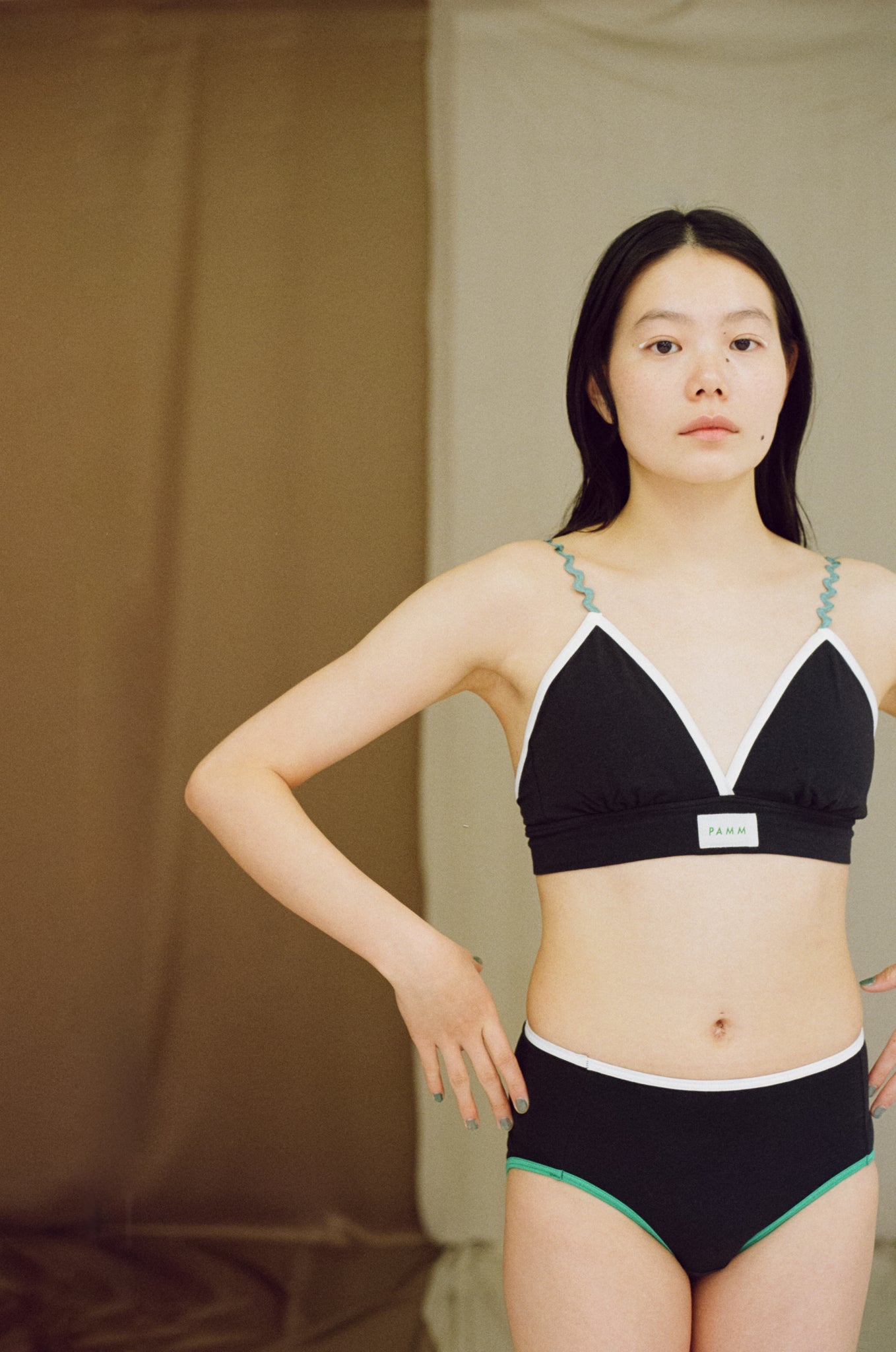 肌色のブラ/ショーツset(ブラック) – pamm.officialstore