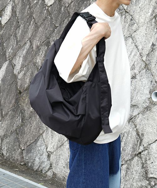 Edwina Hoerl エドウィナホール bag [17/EH48A-PM20-01/black]