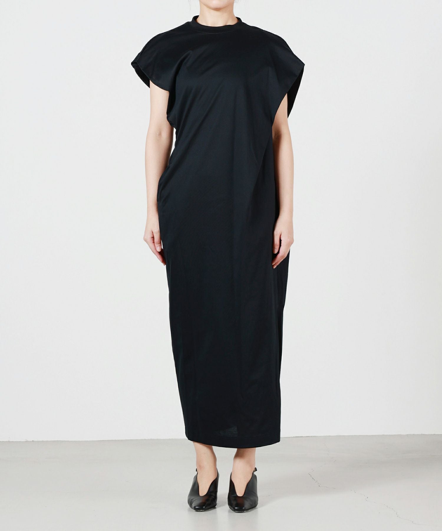 Mame Kurogouchi(マメ クロゴウチ)】 Cotton Jersey Asymmetric Dress