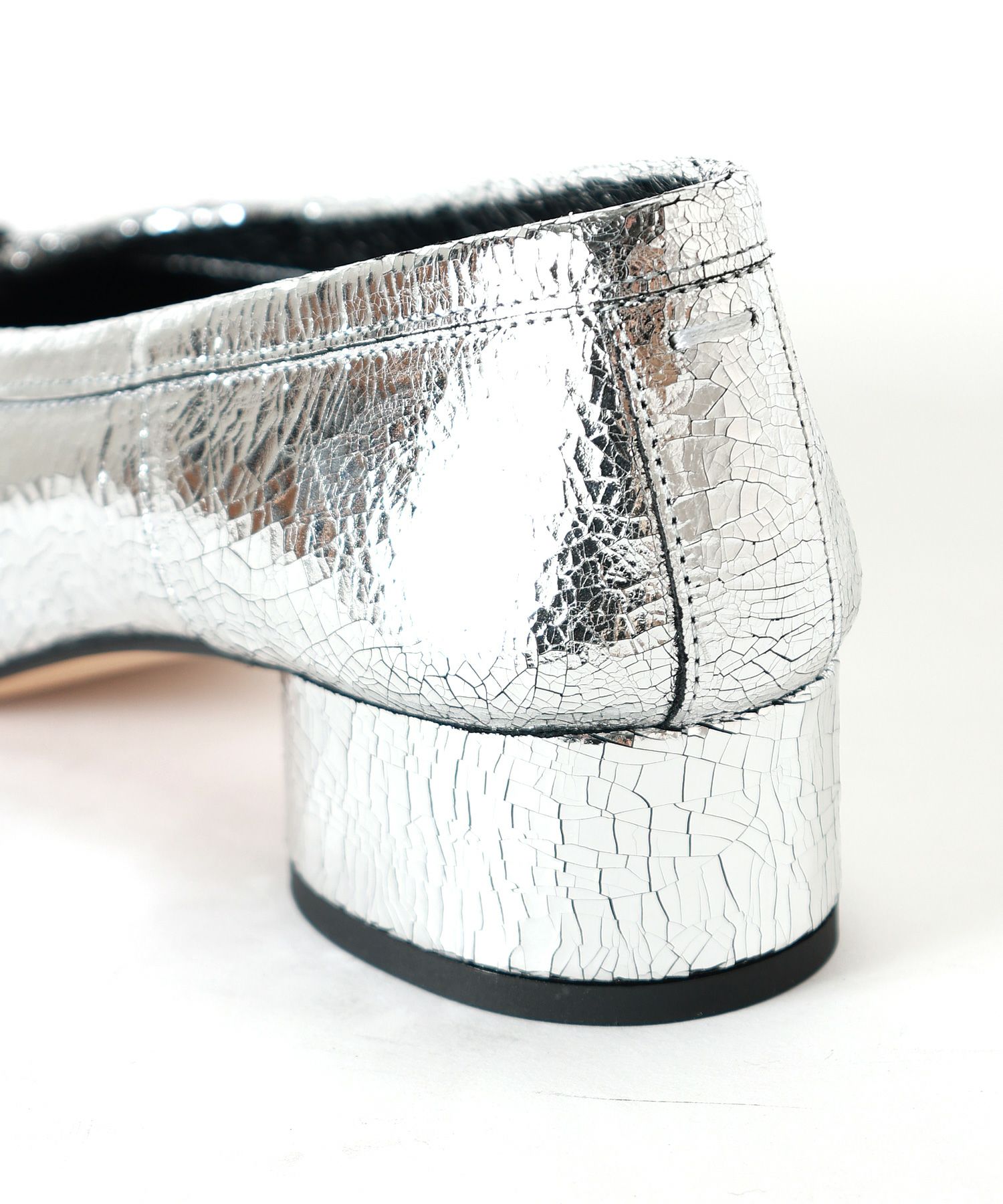 Maison Margiela(メゾンマルジェラ)】 タビ ブロークンミラー ニュー