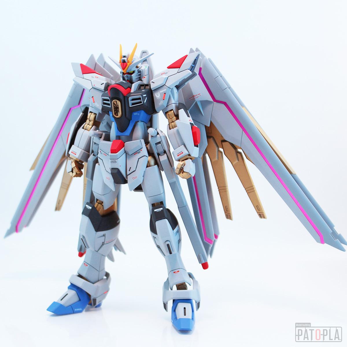 HGCE 1/144 マイティーストライクフリーダムガンダム 改修・全塗装品
