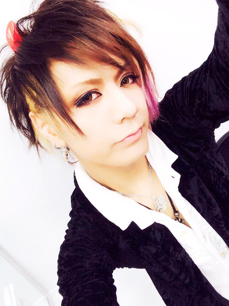 少年記 bot (@ARTLESSNESS_BOY) / Posts / X