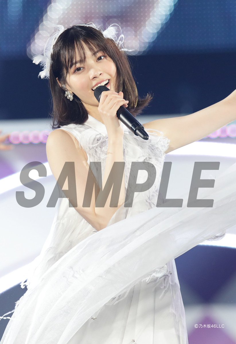 西野七瀬 #乃木坂46 卒業コンサートフォトブック発売記念！ ＼ セブン