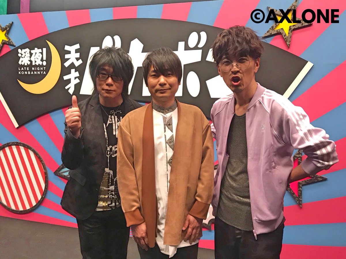 こちらはレア？なスリーショット！本官役の森川智之と、レレレの