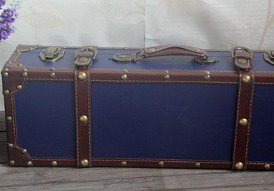 2F☆入荷】前回入荷時ご好評いただきましたトランク型のドールバッグが