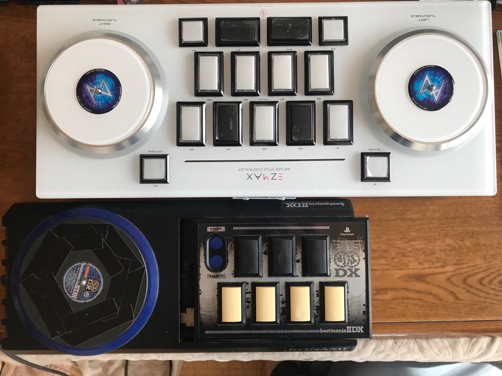 EZMAX届いたので専コンと比較 鍵盤と皿の距離は1048完全固定出来て無