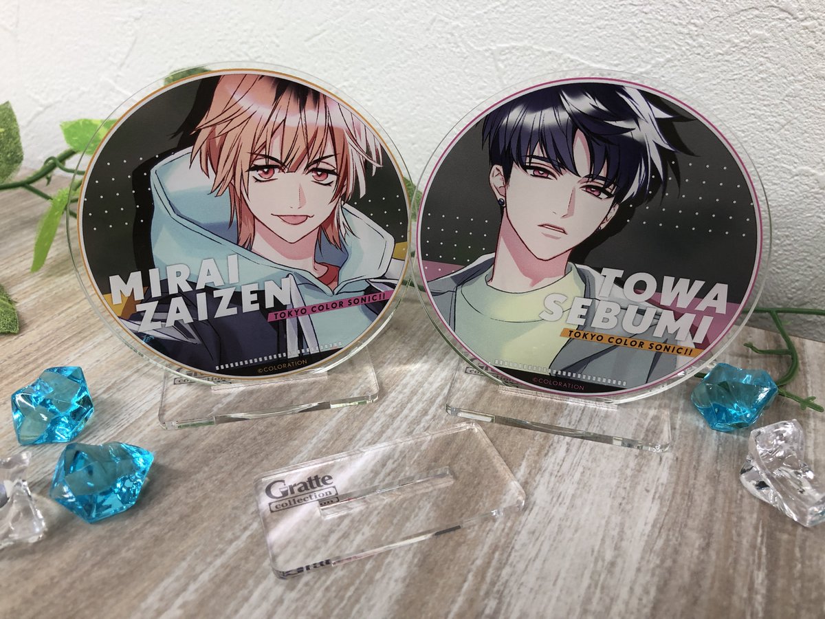 新商品情報】 アクリルコースターを立てて飾れる「アクリルコースター